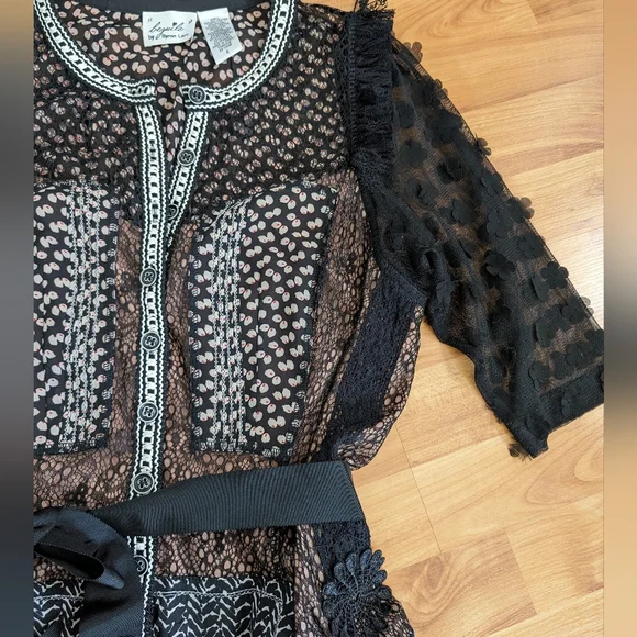 Beguile Byron Lars Allusion Dress 8 Flower - Picture 15 of 16